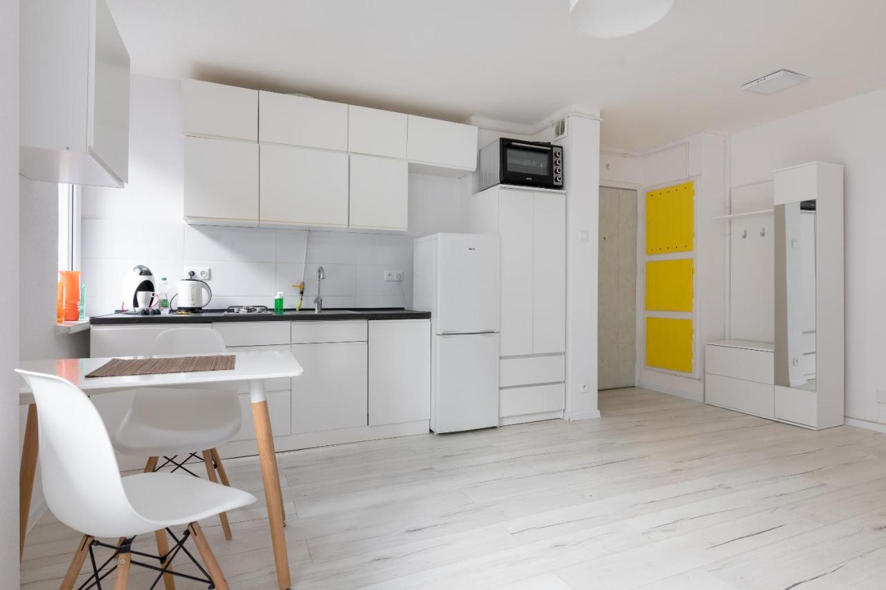 Rondo Onz Sunny Apartment Warsaw Exterior photo