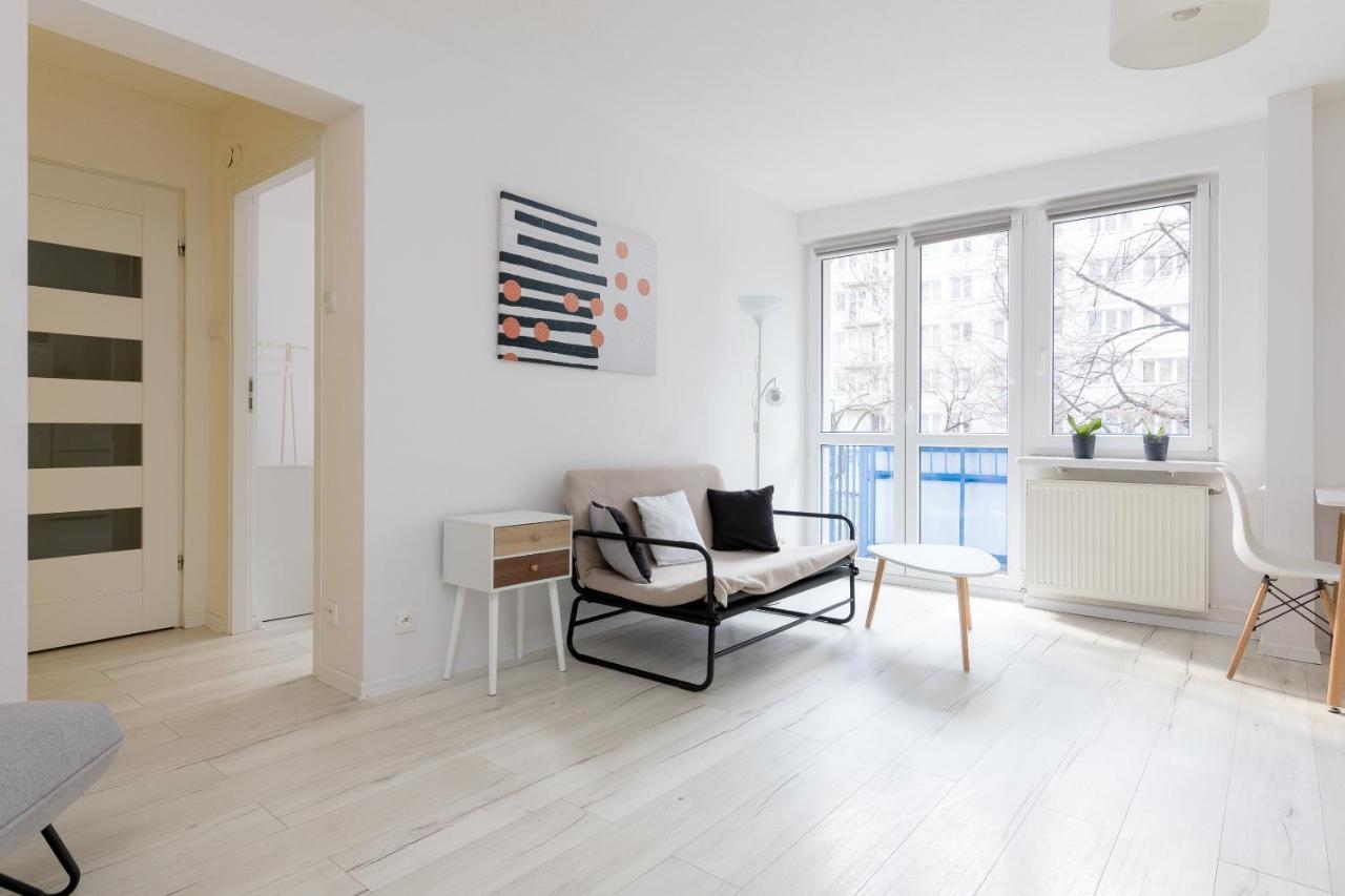 Rondo Onz Sunny Apartment Warsaw Exterior photo