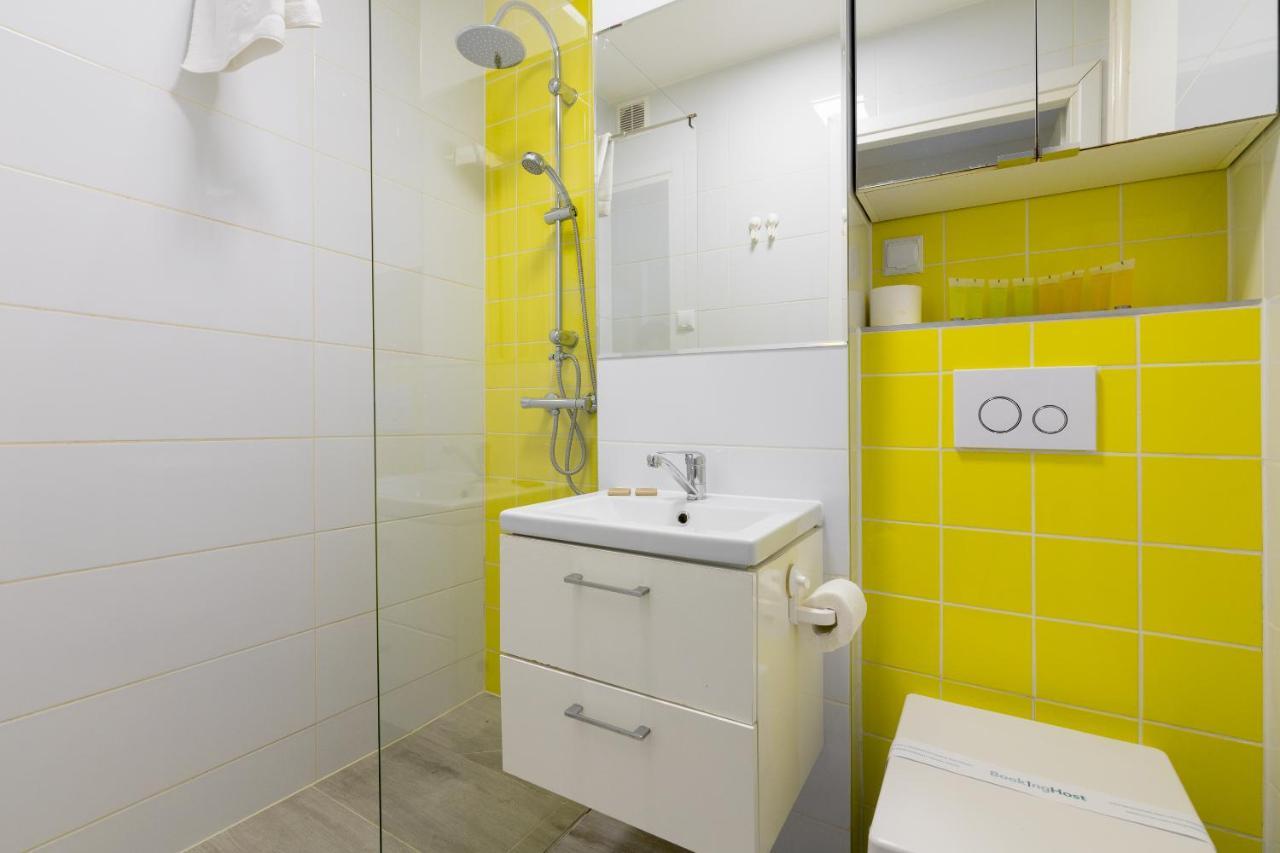 Rondo Onz Sunny Apartment Warsaw Exterior photo