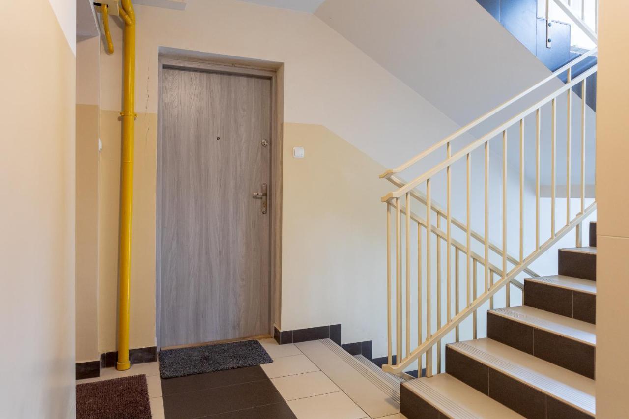 Rondo Onz Sunny Apartment Warsaw Exterior photo
