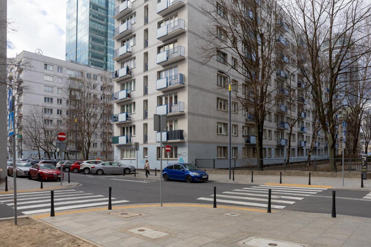 Rondo Onz Sunny Apartment Warsaw Exterior photo