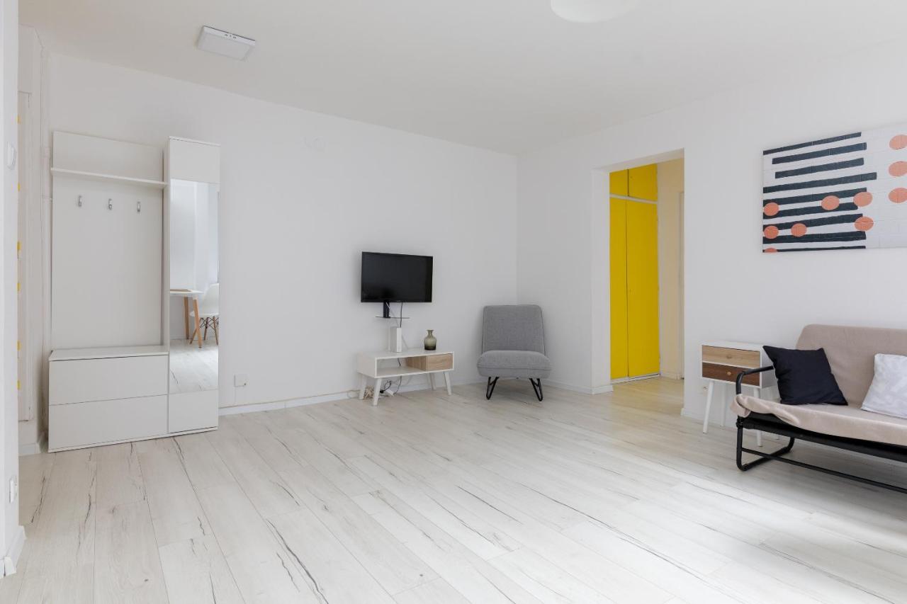Rondo Onz Sunny Apartment Warsaw Exterior photo